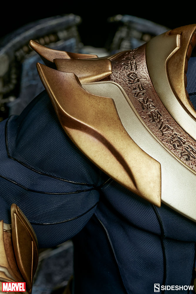 Thanos no Trono da Sideshow - Blog Farofeiros