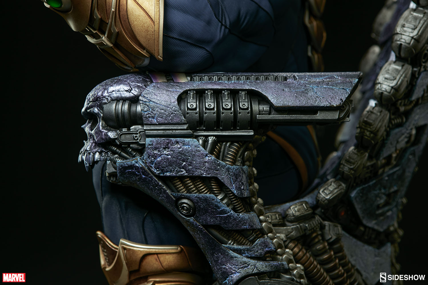 Thanos no Trono da Sideshow - Blog Farofeiros