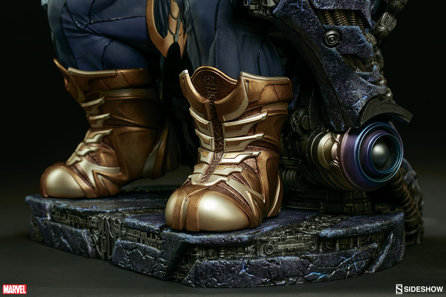 Thanos no Trono da Sideshow - Blog Farofeiros