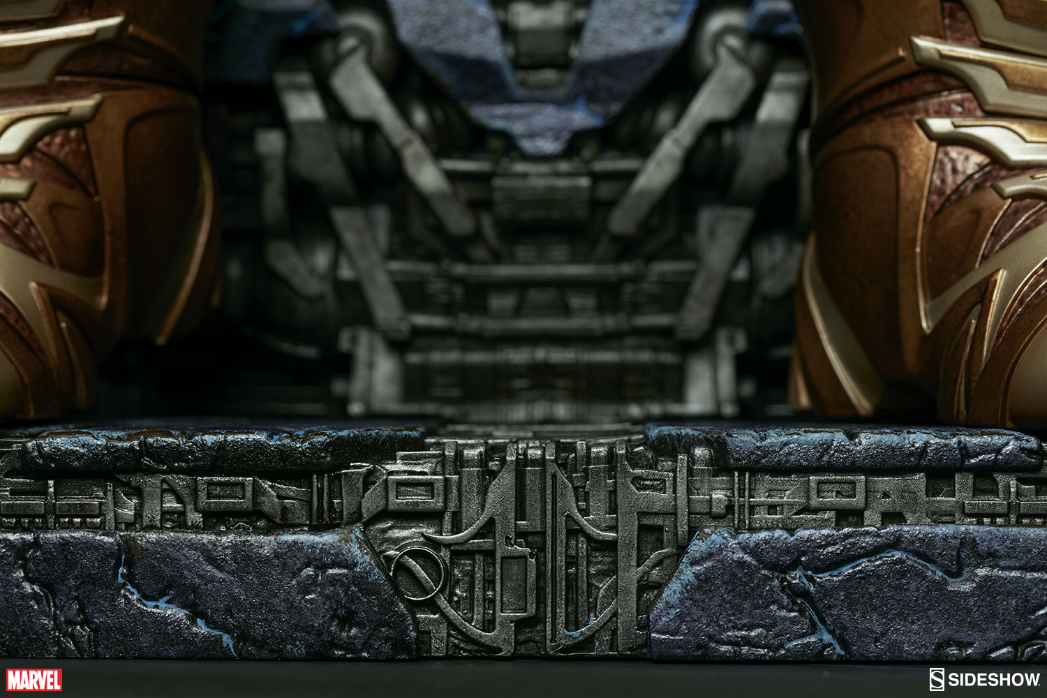 Thanos no Trono da Sideshow - Blog Farofeiros