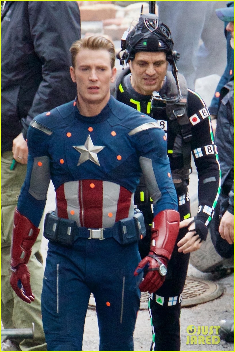 Fotos do set de filmagem de Vingadores 4 - Capitão América e Hulk