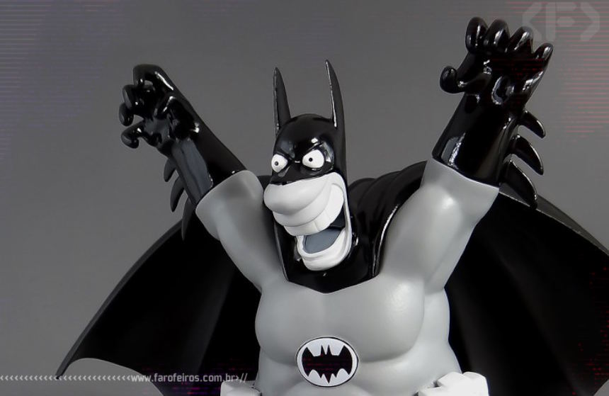 Batman Black & White Statue By Sergio Aragones - Blog Farofeiros