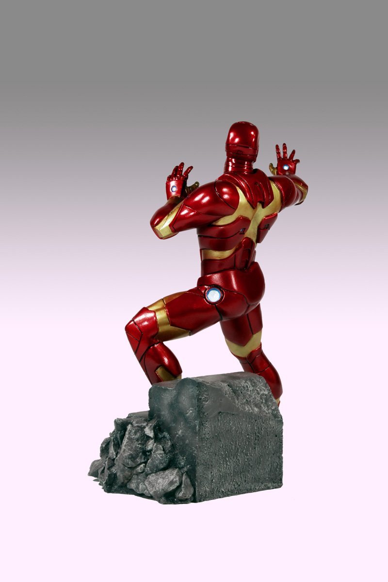 Homem de Ferro da Kotobukiya - Avengers Reborn - Iron Man Fine Art Cold Cast Statue
