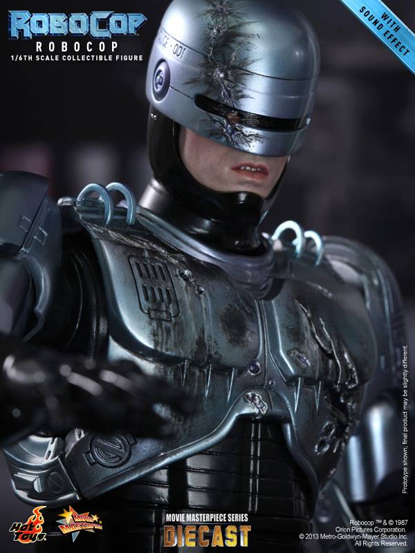 Robocop e ED-209 da Hot Toys - Blog FAROFEIROS