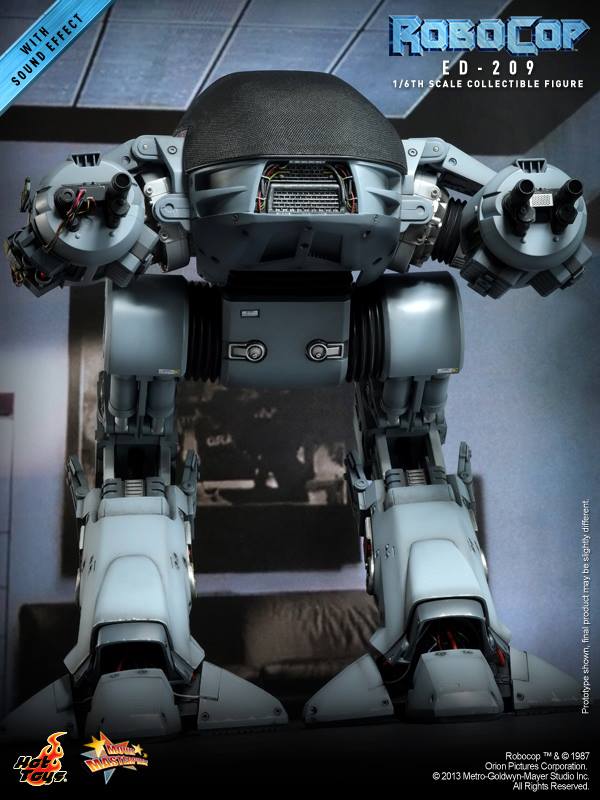 Robocop e ED-209 da Hot Toys - Blog FAROFEIROS