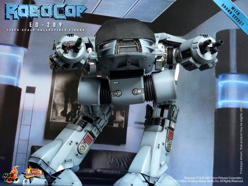 Robocop e ED-209 da Hot Toys - Blog FAROFEIROS