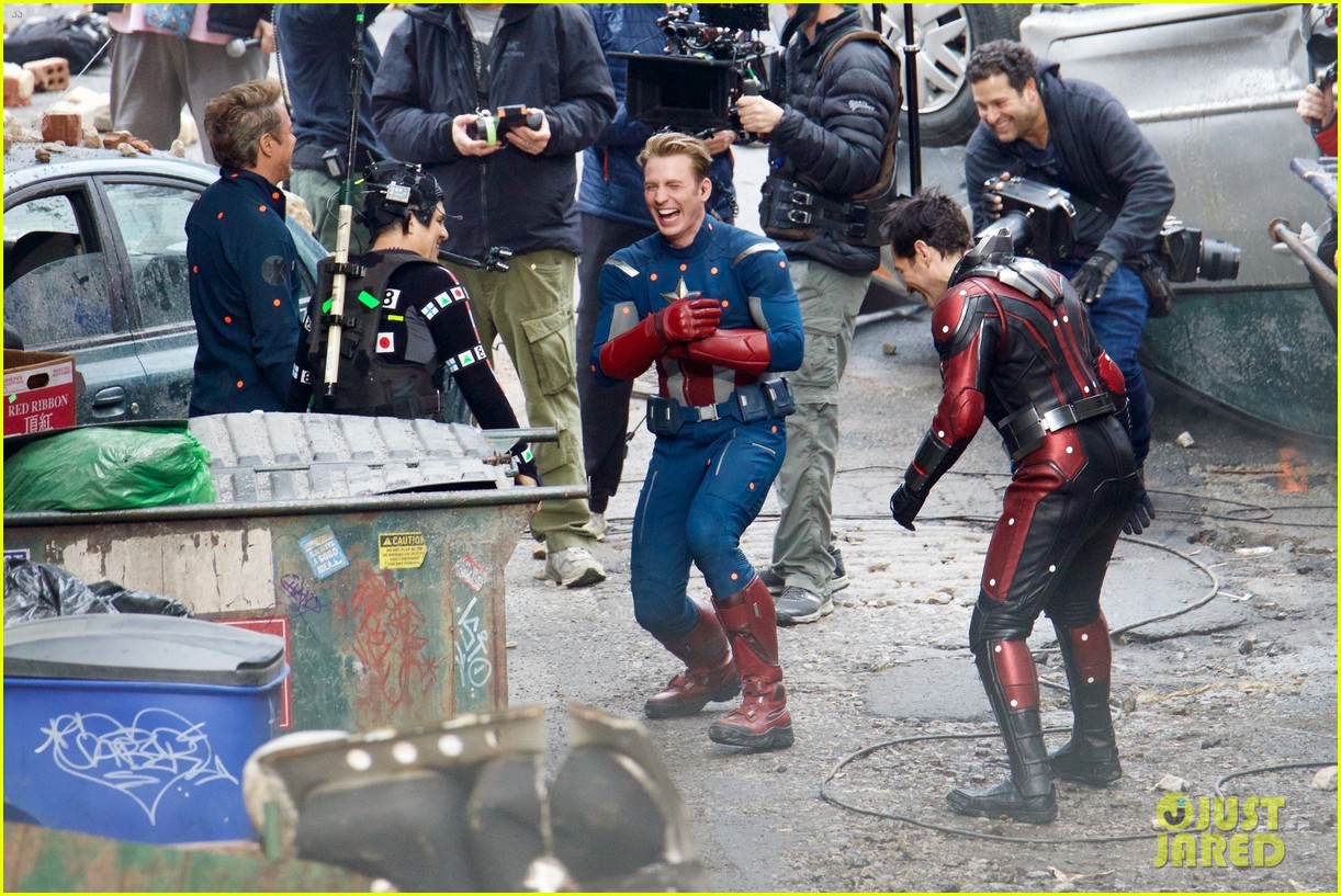 Fotos do set de filmagem de Vingadores 4 - Capitão América, Hulk, Homem Formiga e Tony Stark
