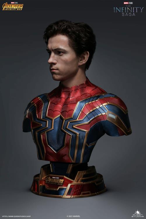 Busto de tamanho real do Homem Aranha de Vingadores - Guerra Infinita - Spider Man - Queen Studios - www.farofeiros.com.br